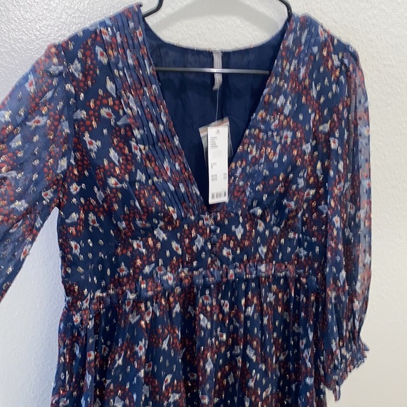 NWT Urban Outfitters Sheer Long Sleeve Printed Mini Dress - Picture 2 of 6